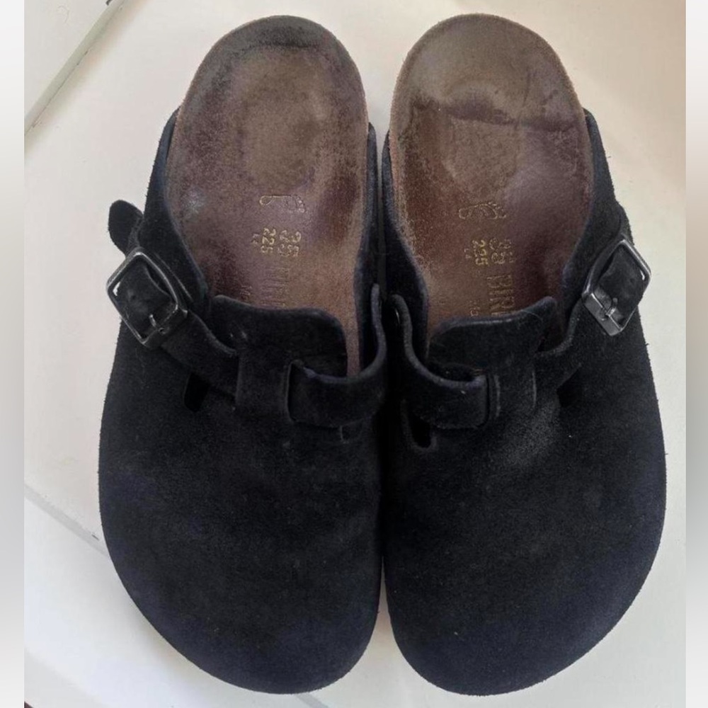 Black Birkenstock Boston Clogs